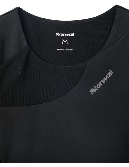 TRAIL CROPPED TOP W BLACK TRAIL CROPPED TOP W BLACK