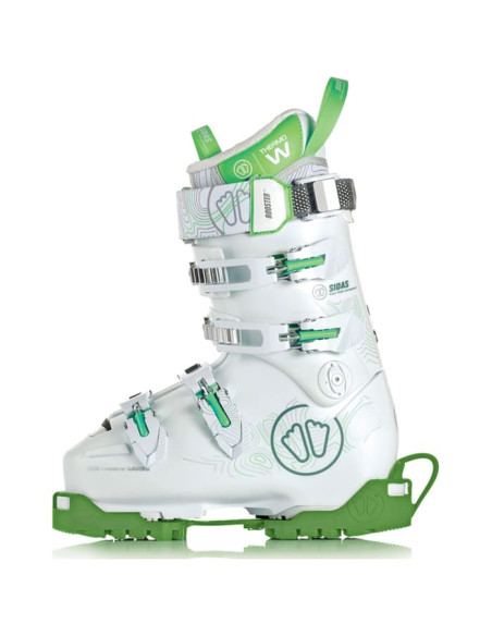 SKI BOOTS TRACTION
