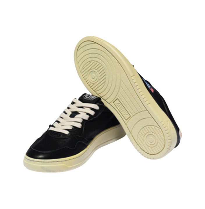 MEDALIST LOW SNEAKERS IN LEATHER