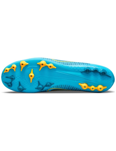 SUPERFLY 8 ACADEMY AG