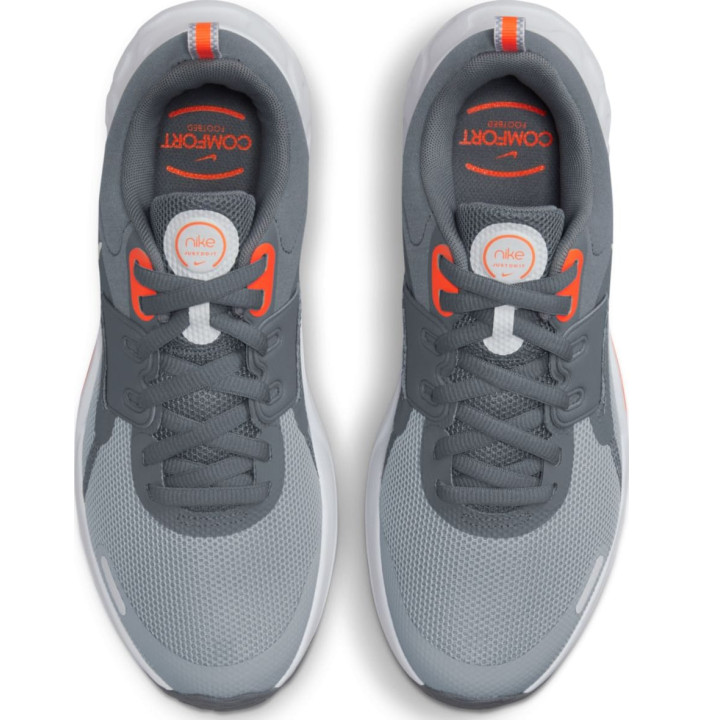 NIKE RENEW RETALIATION 3