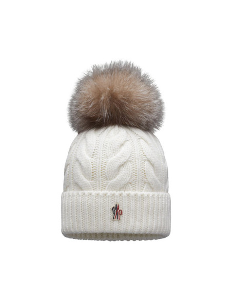 HAT HAT