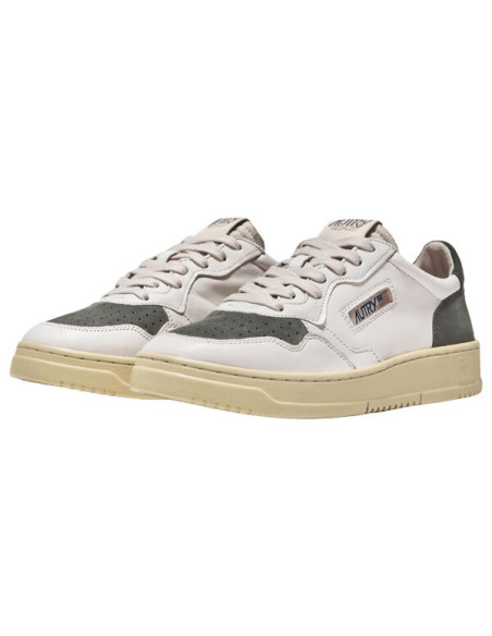 MEDALIST LOW MAN SUEDE LEAT WHT MIL MEDALIST LOW MAN SUEDE LEAT WHT MIL