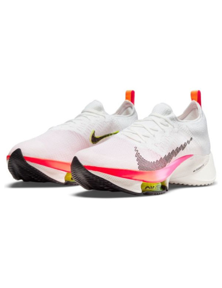 NIKE AIR ZOOM TEMPO NEXT% FLYKNIT